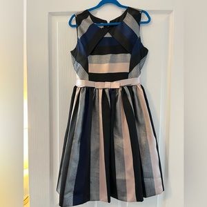 Iris & Ivy girls dress, size 12